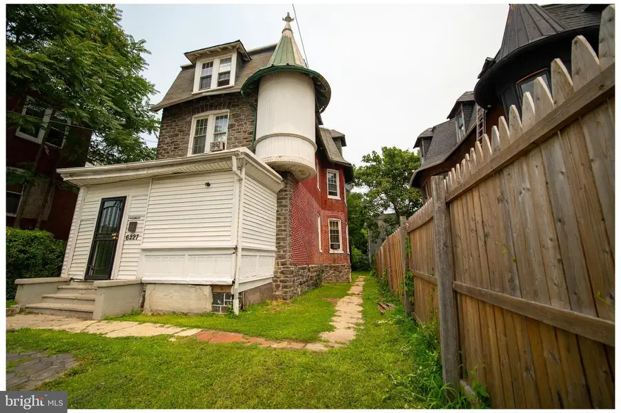 6227 Baynton St, Philadelphia, PA 19144 - #2