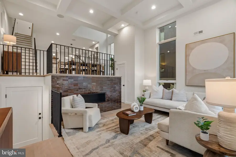966 N 6th St, Philadelphia, PA 19123 - #2
