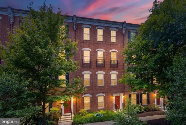 207 Captains Way, PHILADELPHIA, PA 19146