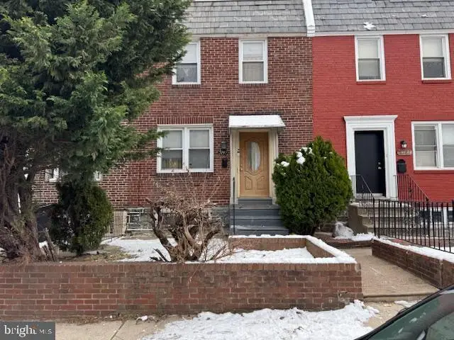 5740 Wheeler St, Philadelphia, PA 19143 - #1