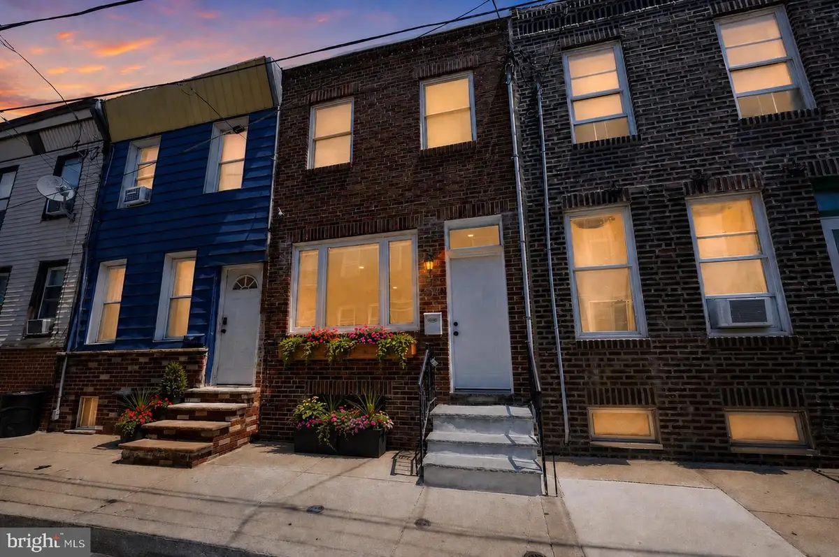 2043 S Darien St, Philadelphia, PA 19148 - #1