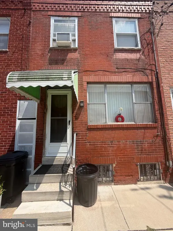 923 Hoffman St, PHILADELPHIA, PA 19148