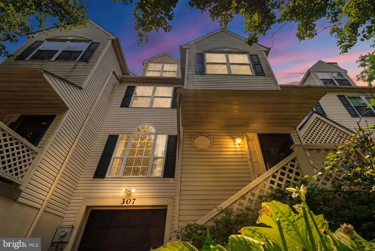 307 Thyme Ln, Philadelphia, PA 19128 - #1