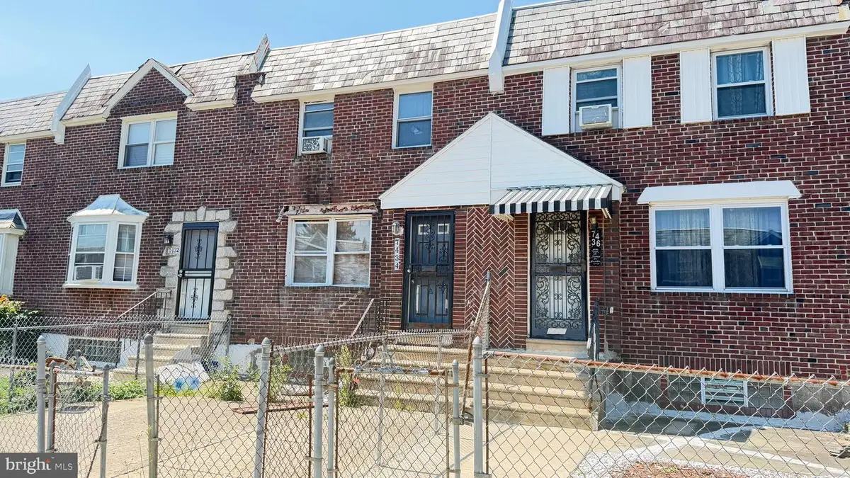 7434 Gilbert St, Philadelphia, PA 19138 - #1