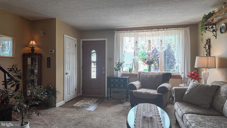 3330 Fordham Rd, Philadelphia, PA 19114 - #3