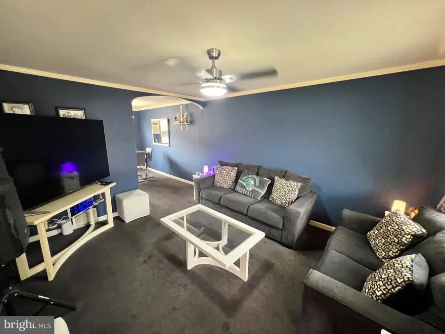 6243 Ditman St, Philadelphia, PA 19135 - #3