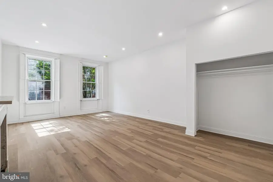 344 S 15th St #2, Philadelphia, PA 19102 - #3