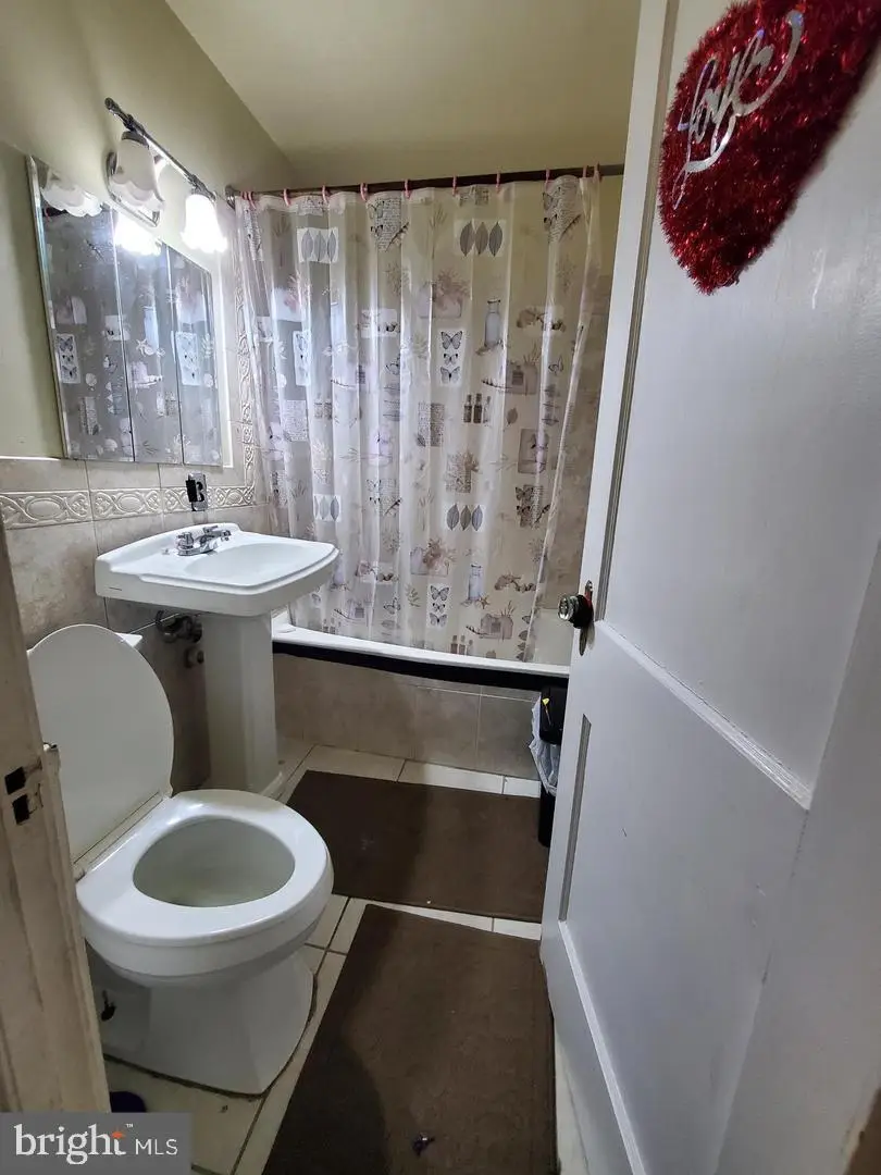 1206 Gilham St, Philadelphia, PA 19111 - #3