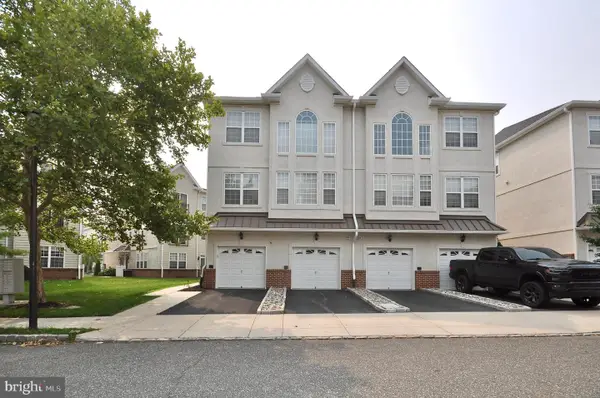 3201 Capri Dr, PHILADELPHIA, PA 19145