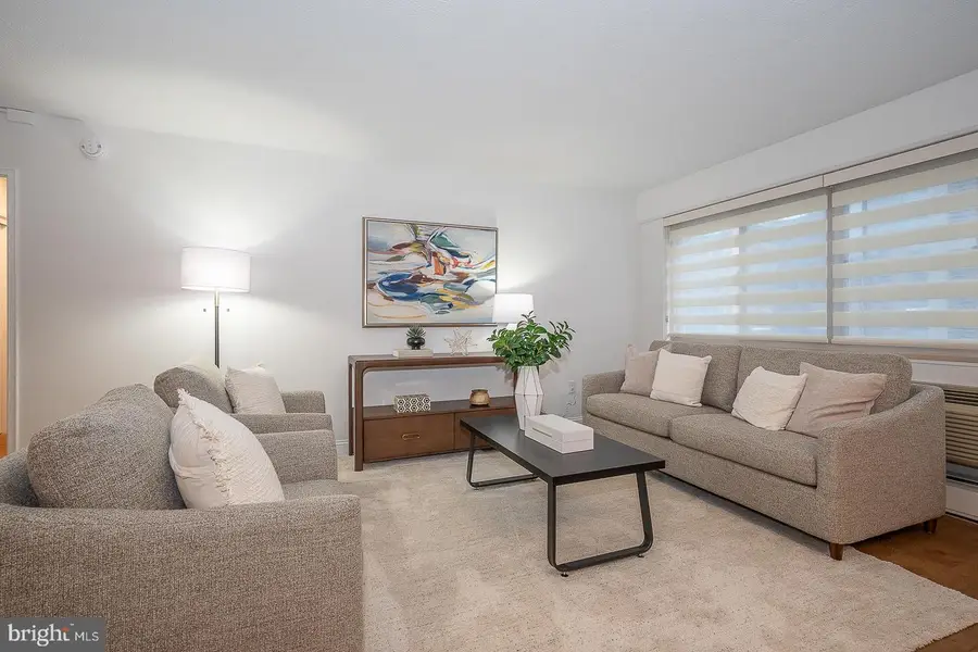 1900 John F Kennedy Blvd #402, Philadelphia, PA 19103 - #2