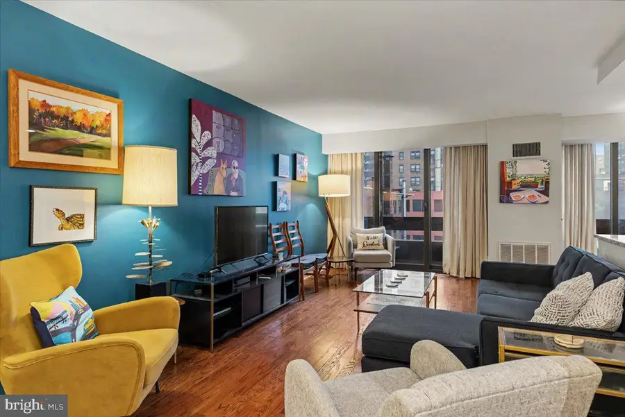 1326-42 Spruce St #1101, Philadelphia, PA 19107 - #2