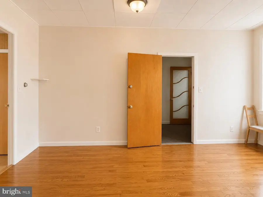 1218 Mckean St, Philadelphia, PA 19148 - #3
