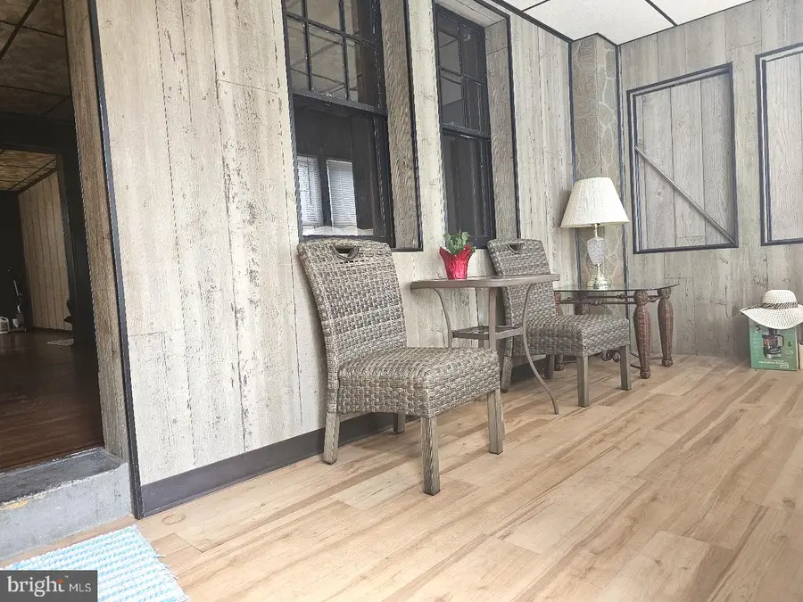 2046 S Bucknell St, Philadelphia, PA 19145 - #2