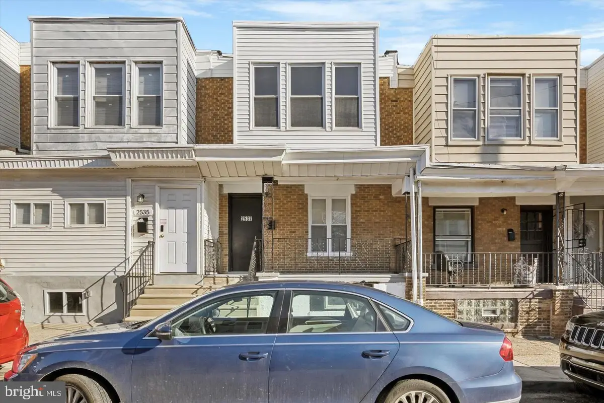 2537 S Millick St, Philadelphia, PA 19142 - #1
