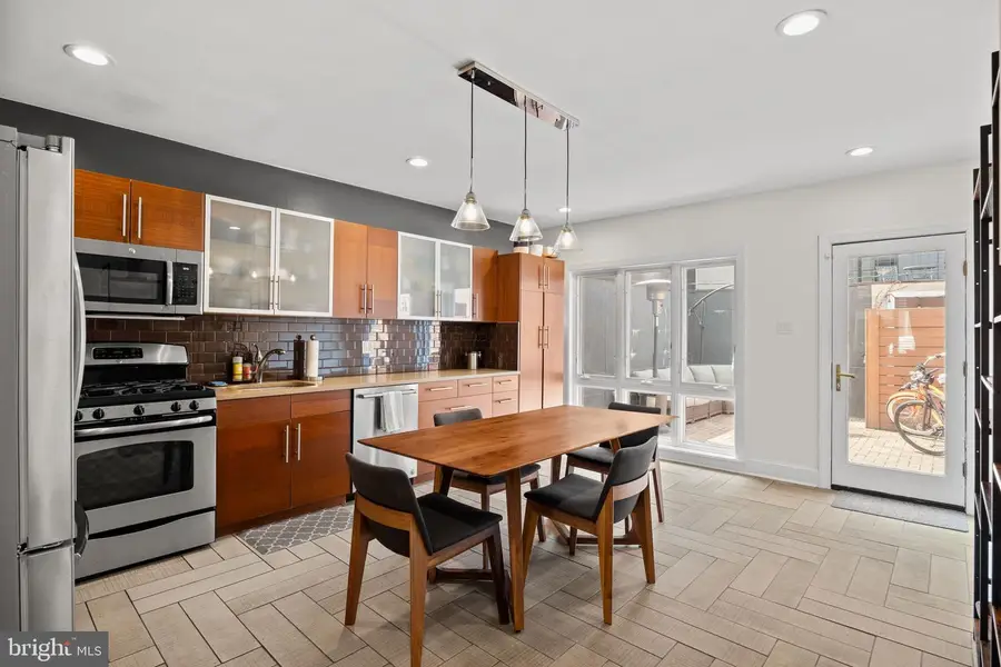 1428 Pemberton St, Philadelphia, PA 19146 - #3