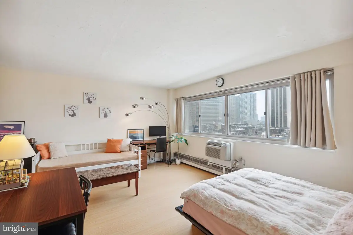 2101 Chestnut St #909, Philadelphia, PA 19103 - #1