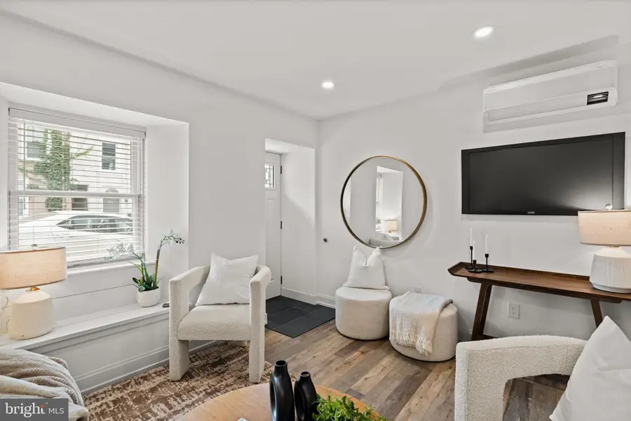 144 Jamestown Ave, Philadelphia, PA 19127 - #2