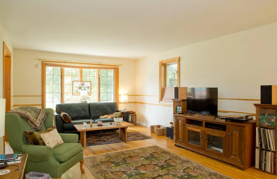 155 Stratford Dr, Philadelphia, PA 19115 - #2