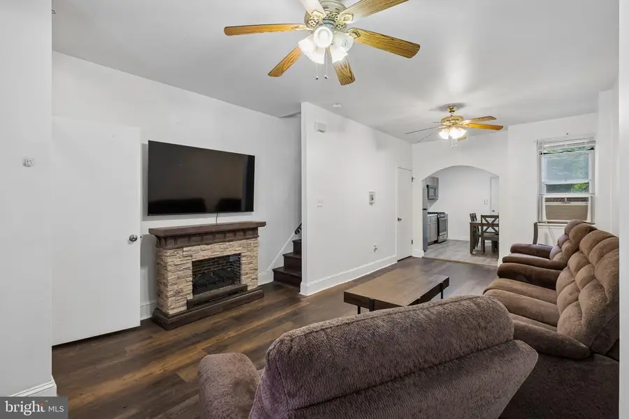 1337 S May St, Philadelphia, PA 19143 - #3