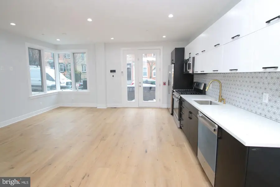 810 N Uber St, Philadelphia, PA 19130 - #3
