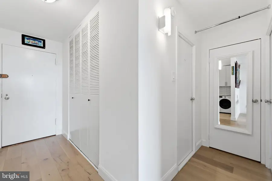 1901 John F Kennedy Blvd #1824, Philadelphia, PA 19103 - #3