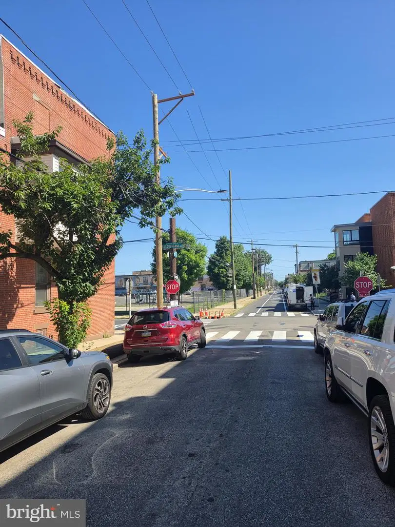 2150 N 27th St, Philadelphia, PA 19121 - #3