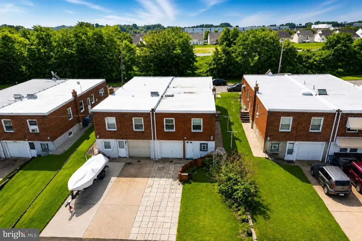 15128 Carter Rd, Philadelphia, PA 19116 - #1
