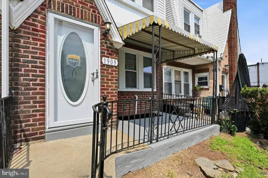 1909 Penfield St, Philadelphia, PA 19138 - #3