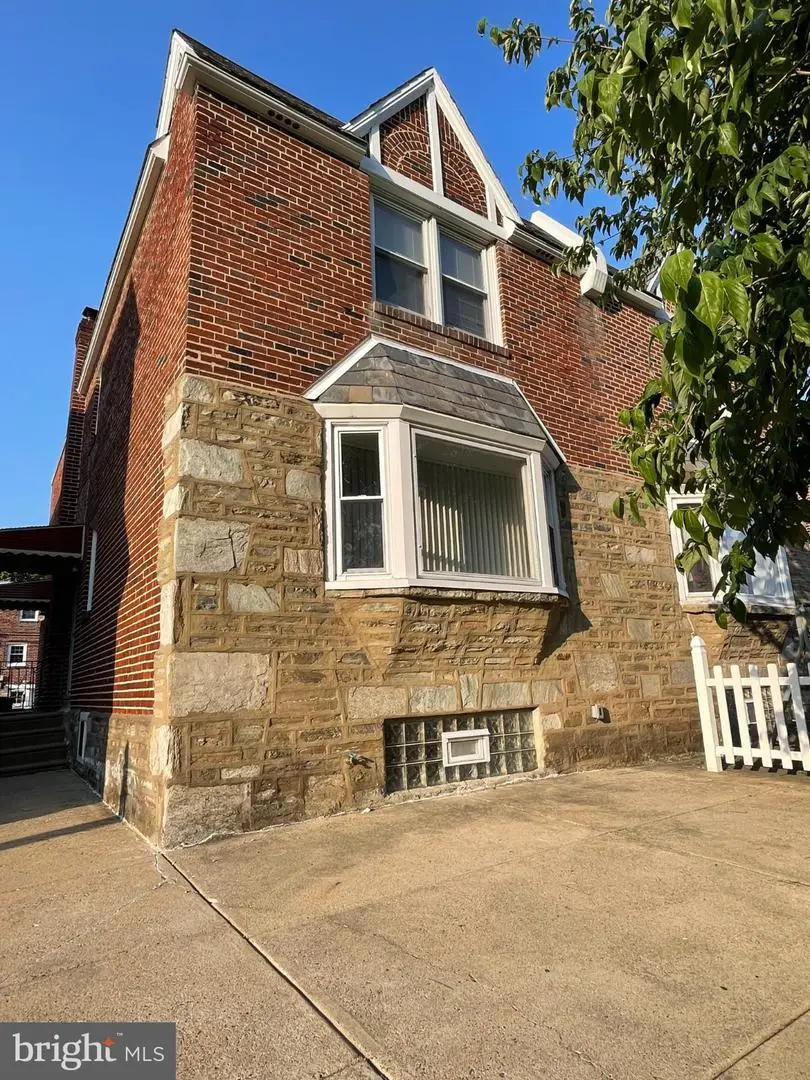 2333 Ripley St, Philadelphia, PA 19152 - #1