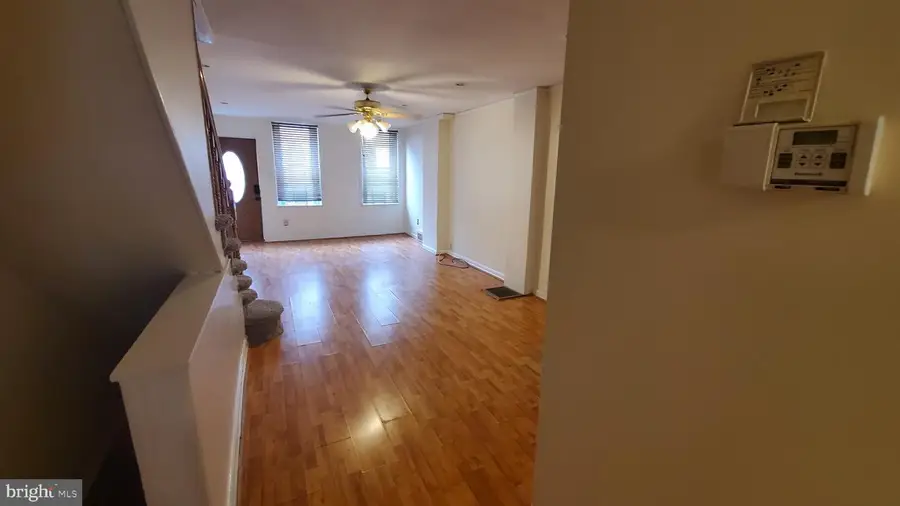 326 Daly St, Philadelphia, PA 19148 - #3