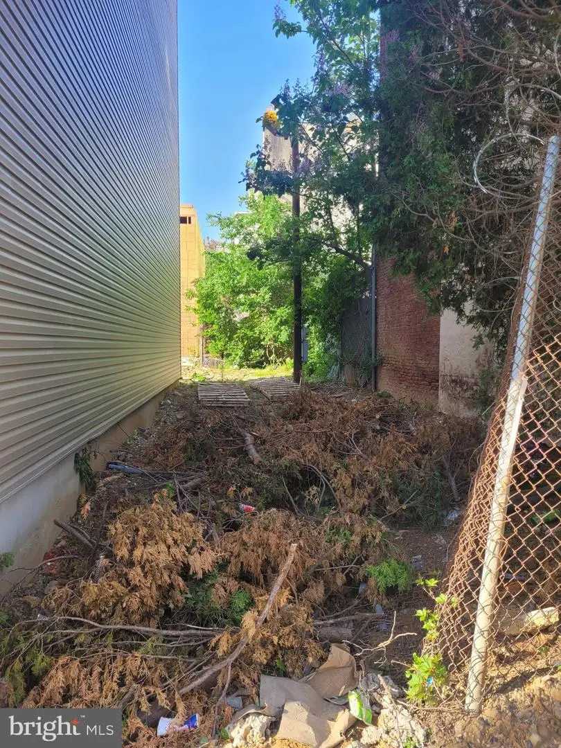 1638 W Thompson St, Philadelphia, PA 19121 - #1