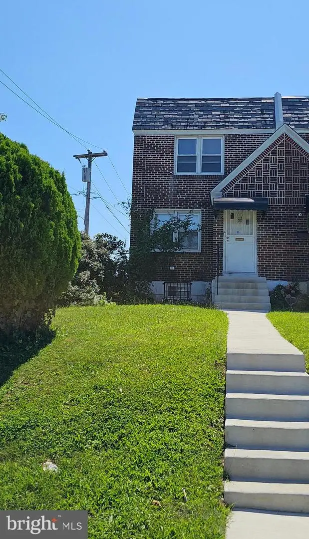 1142 Saint Vincent St, Philadelphia, PA 19111 - #2