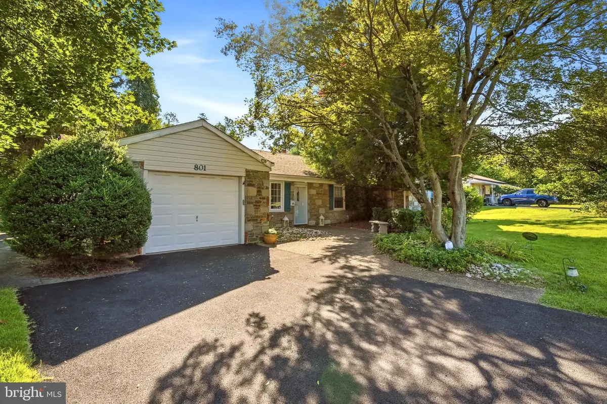 801 Southampton Rd, Philadelphia, PA 19116 - #1