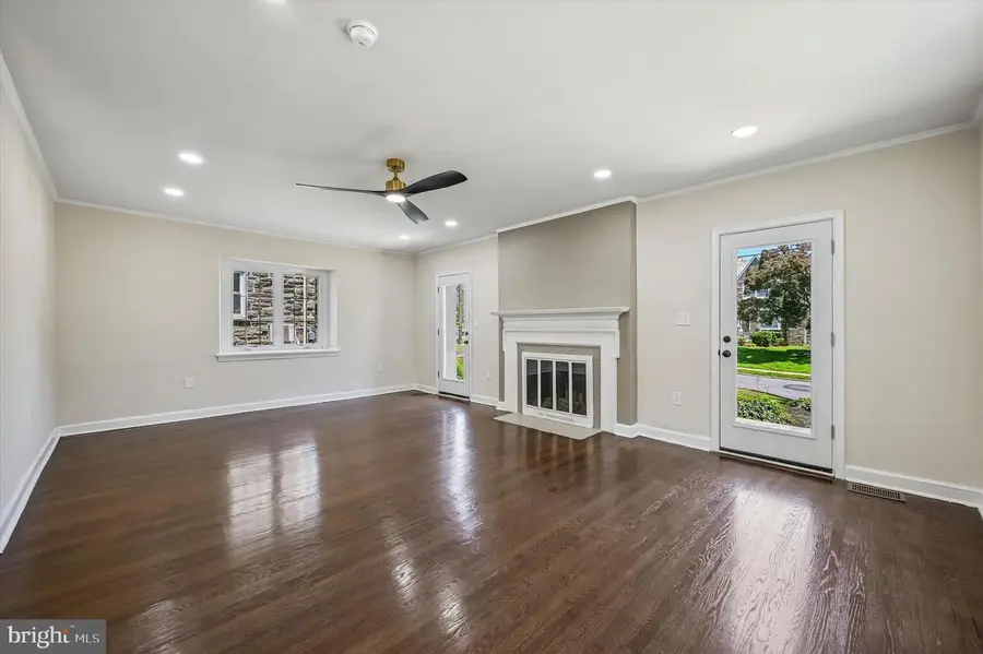 2404 Golf Rd, Philadelphia, PA 19131 - #3