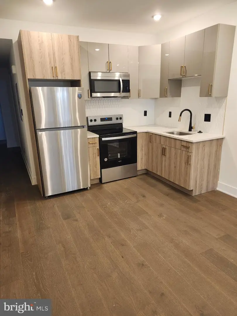 219 W Queen Ln, Philadelphia, PA 19144 - #2