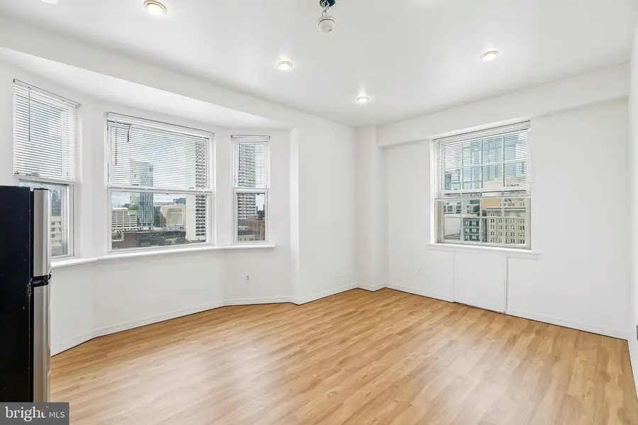 2135 Walnut St #801, Philadelphia, PA 19103 - #2