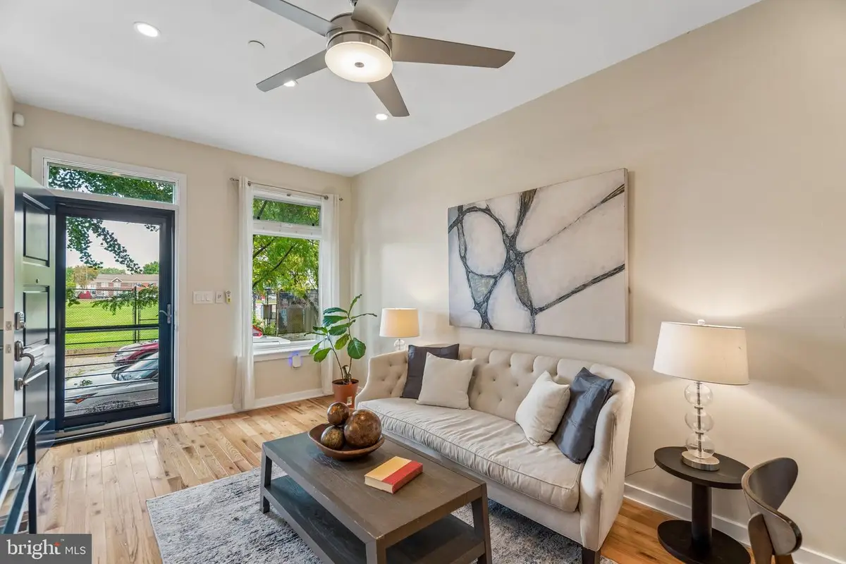 420 Federal St, Philadelphia, PA 19147 - #1