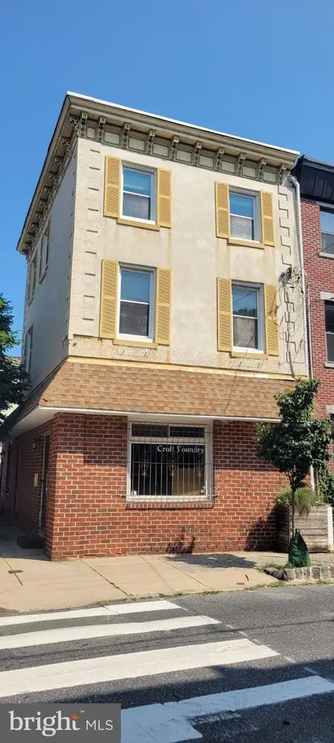 701 E Belgrade St, PHILADELPHIA, PA 19125