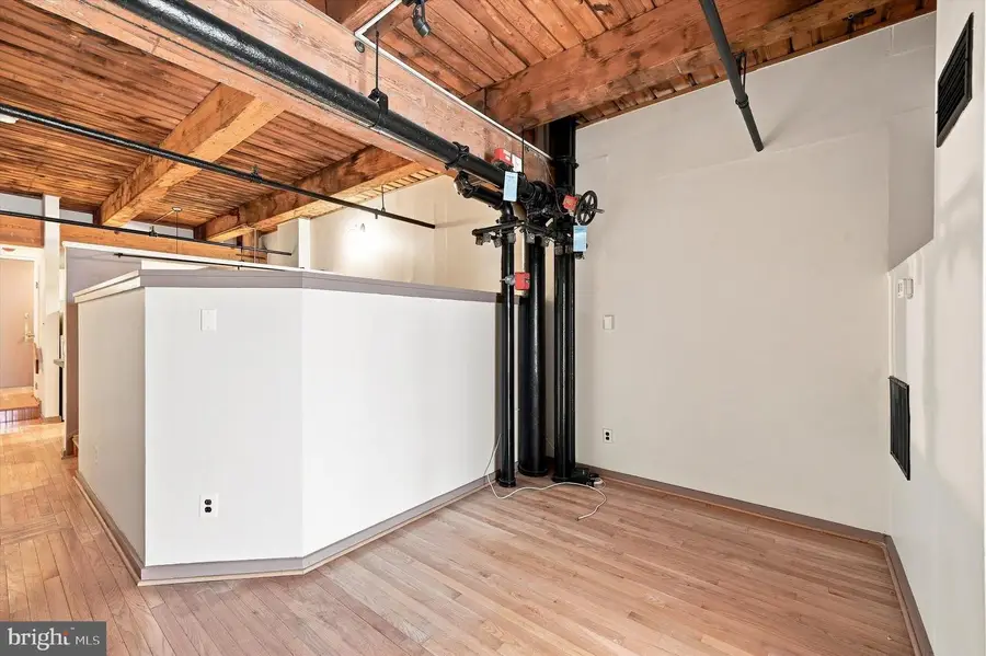 1010 Race St #2e, Philadelphia, PA 19107 - #2