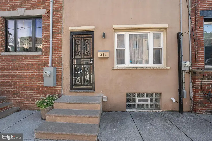 318 Emily St, Philadelphia, PA 19148 - #2