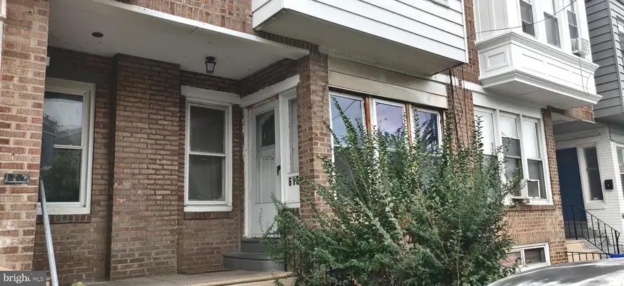 6161 Yocum St, Philadelphia, PA 19142 - #3