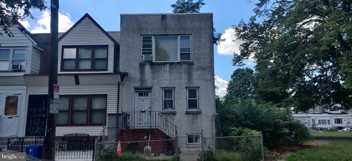 2538 S Dewey St, Philadelphia, PA 19142 - #1