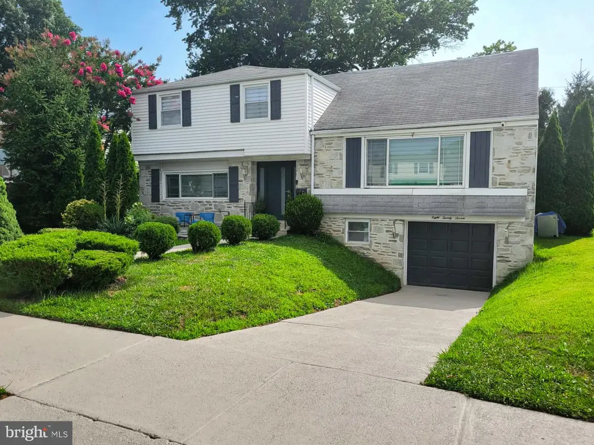827 Larkspur St, Philadelphia, PA 19116 - #1