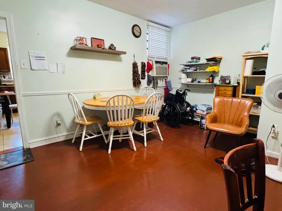 3352 Longshore Ave, Philadelphia, PA 19149 - #3