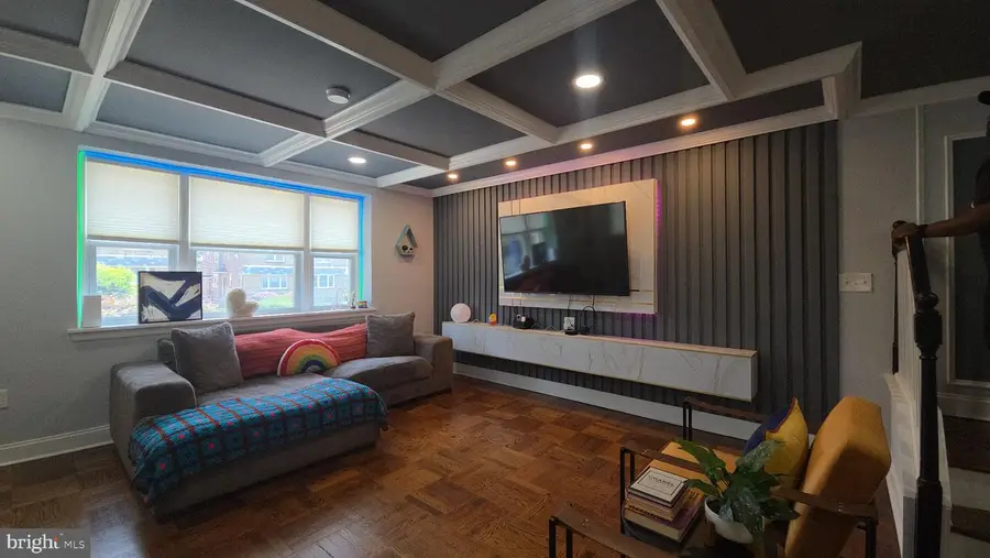 1011 E Phil Ellena St, Philadelphia, PA 19150 - #3
