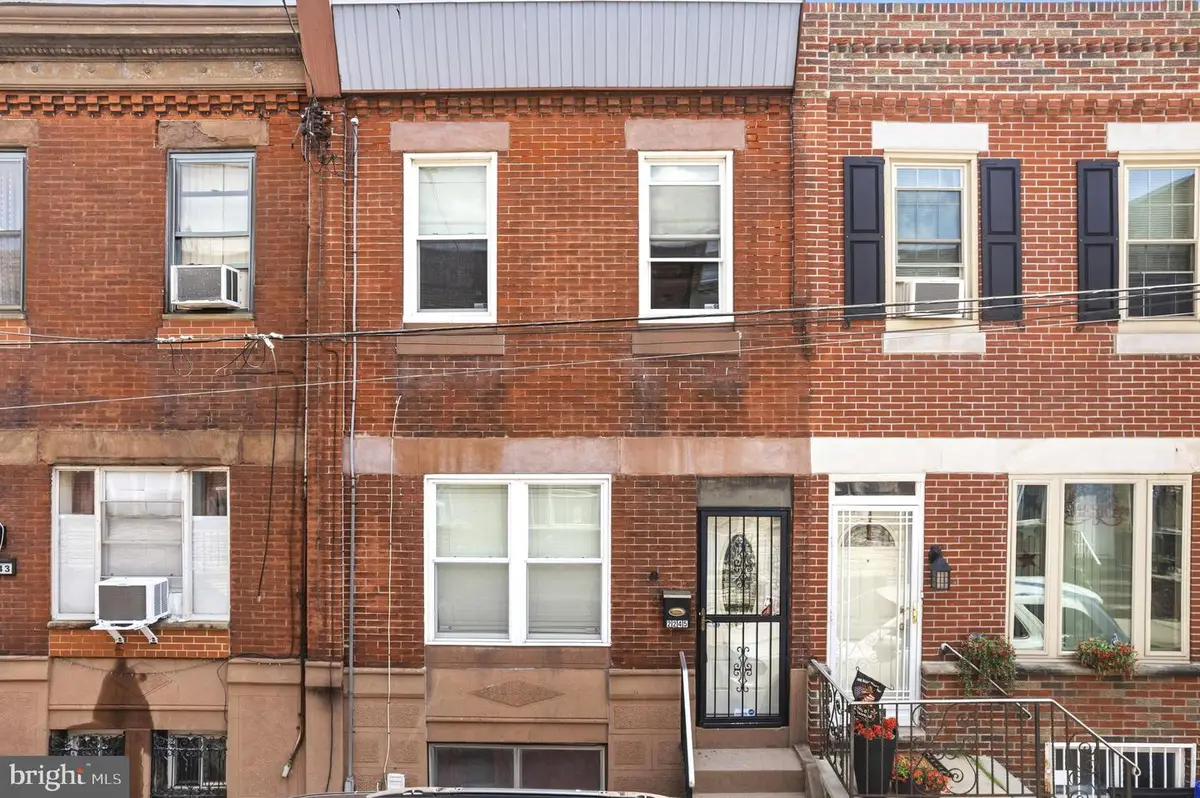 2245 S Hicks St, Philadelphia, PA 19145 - #1