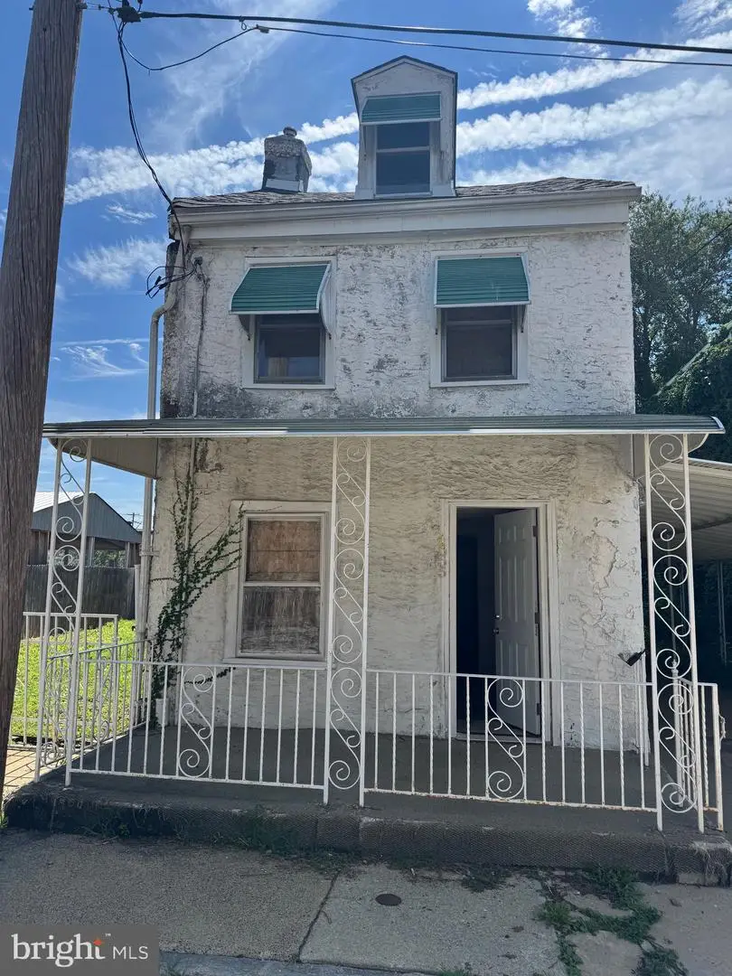 4555 Worrell Ct, Philadelphia, PA 19124 - #1