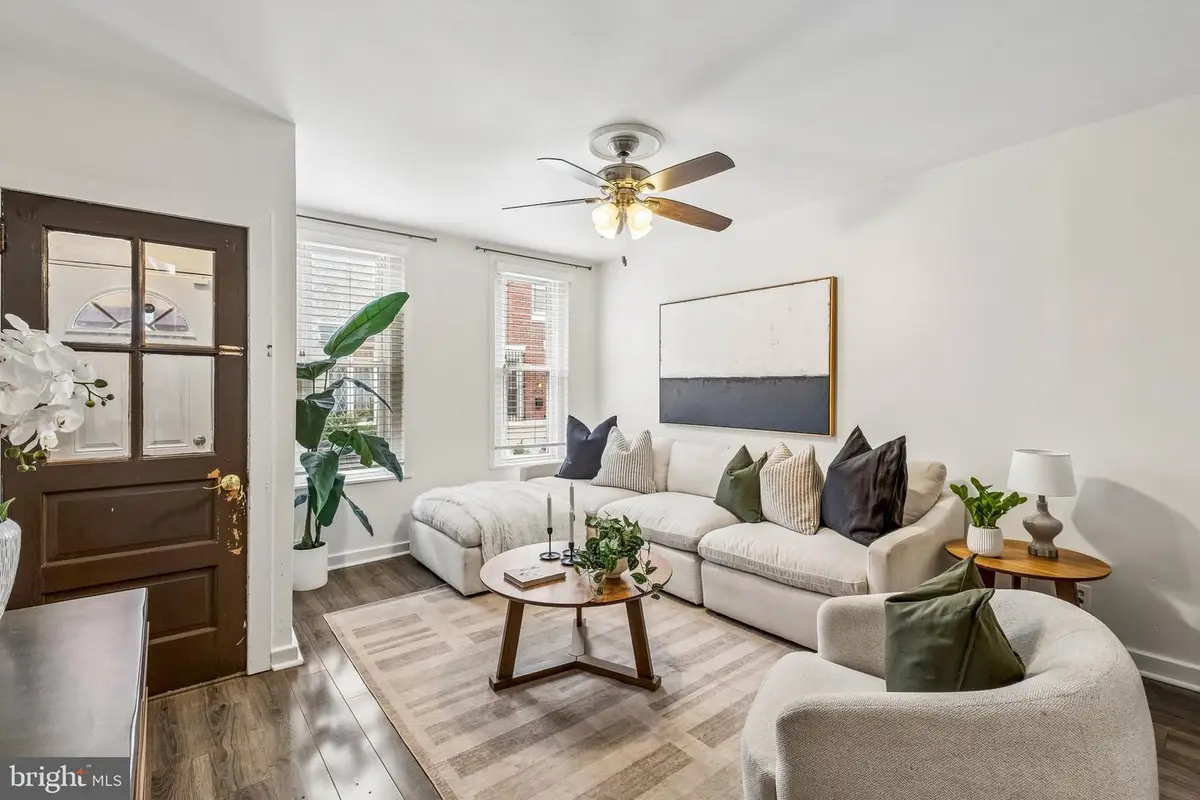541 Sigel St, Philadelphia, PA 19148 - #1