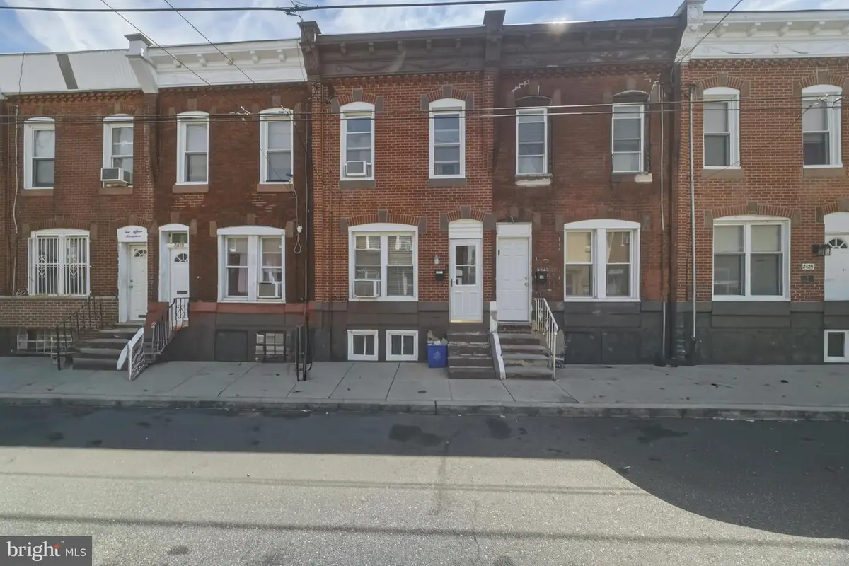 2421 S Fairhill St, Philadelphia, PA 19148 - #1