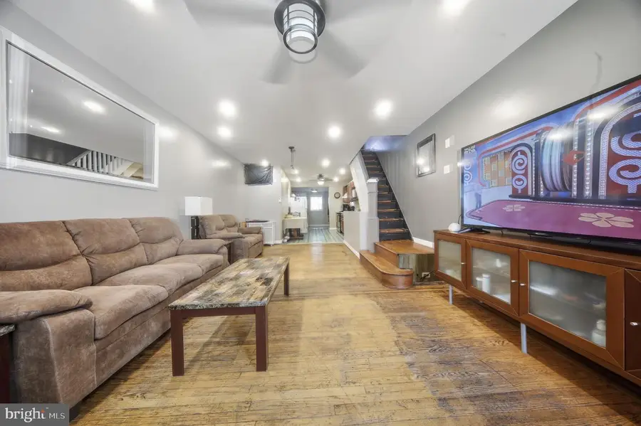 2421 S Fairhill St, Philadelphia, PA 19148 - #2